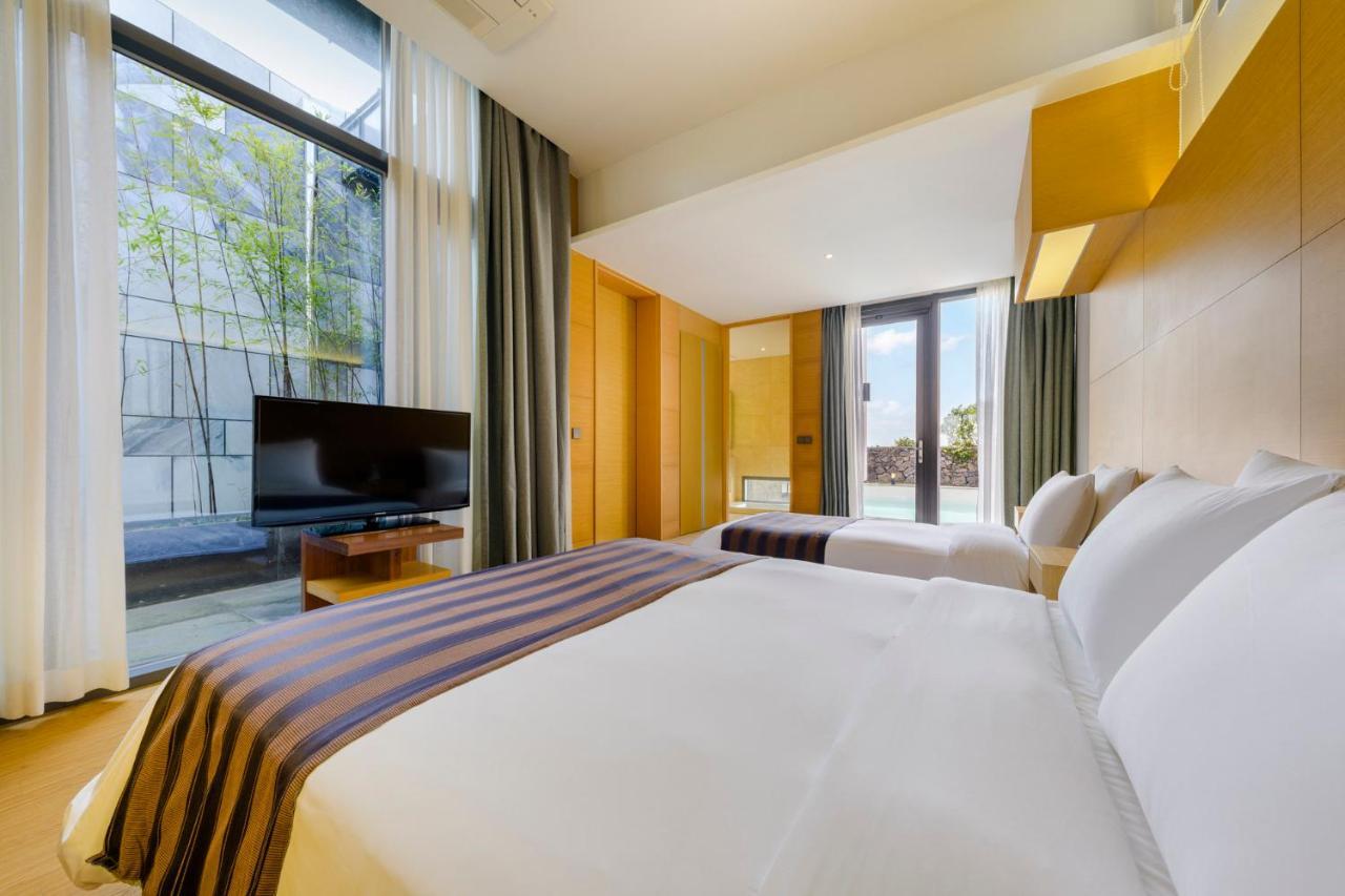 Stanford Hotel & Resort 済州市 エクステリア 写真