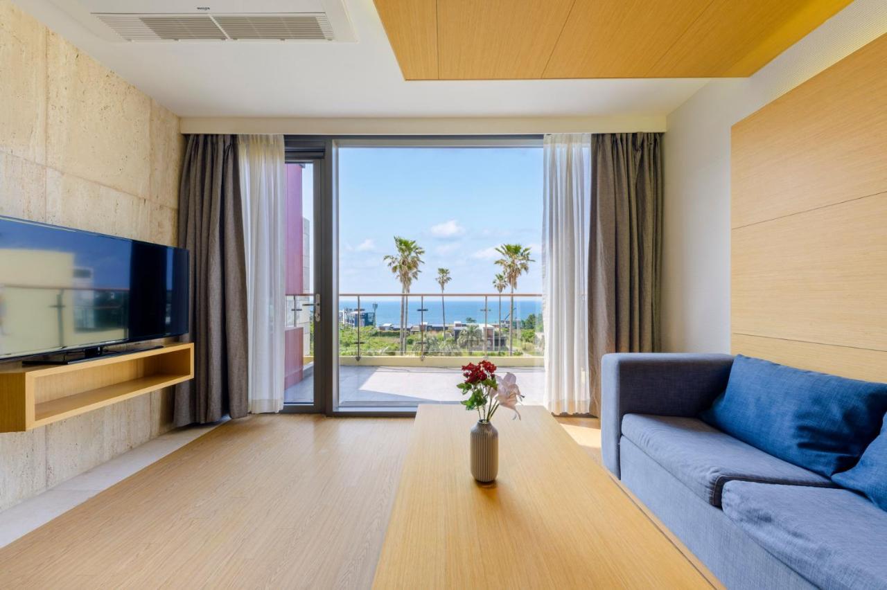 Stanford Hotel & Resort 済州市 エクステリア 写真