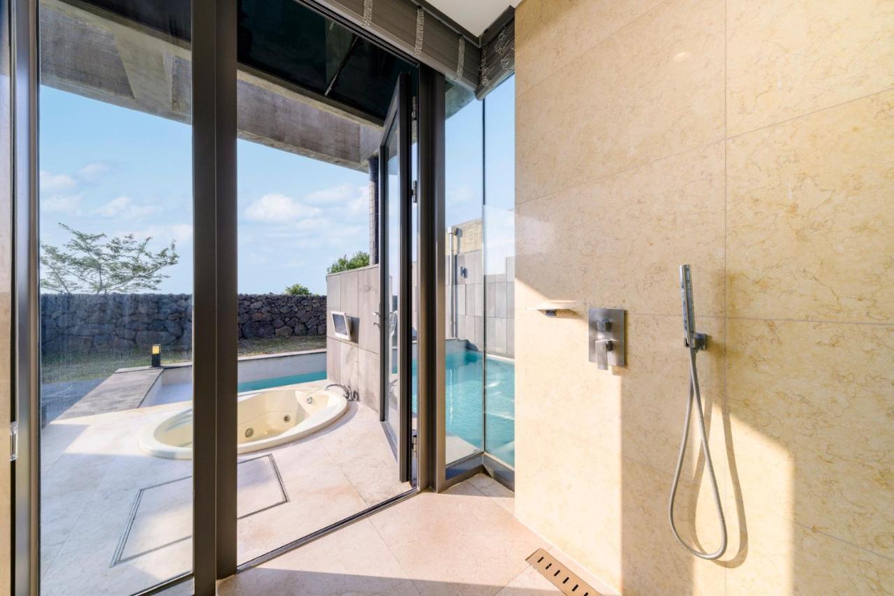 Stanford Hotel & Resort 済州市 エクステリア 写真