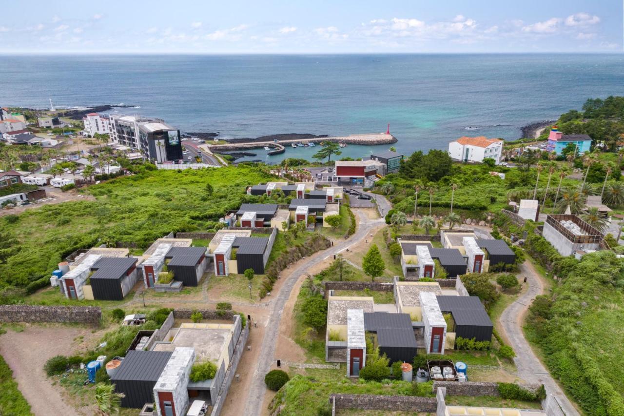 Stanford Hotel & Resort 済州市 エクステリア 写真